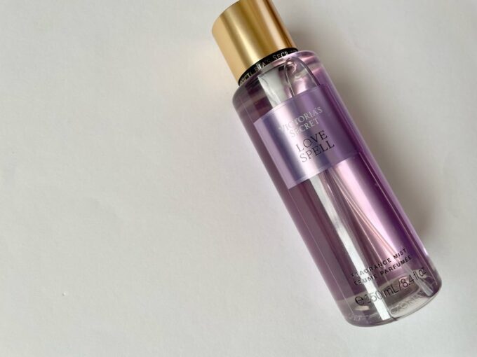 香水レビュー】Victoria's Secret／フレグランスミスト ラブスペル